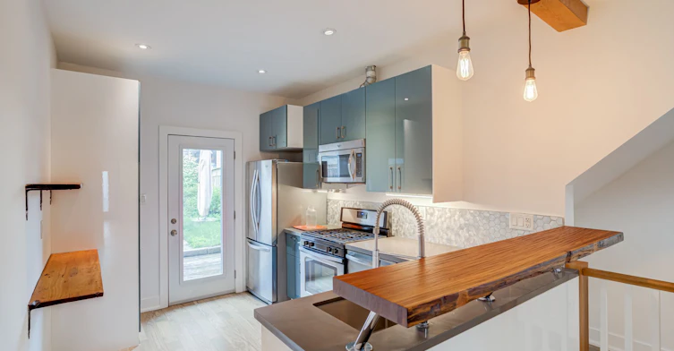 Main-363 Boon Avenue, Toronto, ON, M6E 4A4 - 4