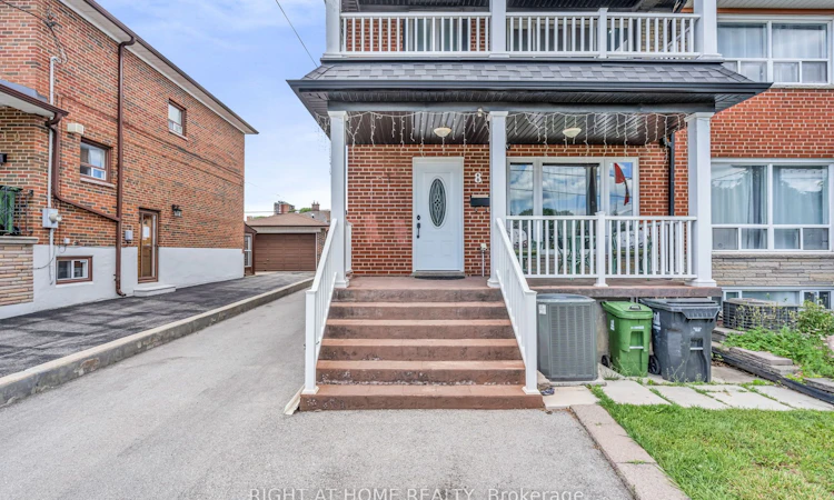 8 Donald Avenue