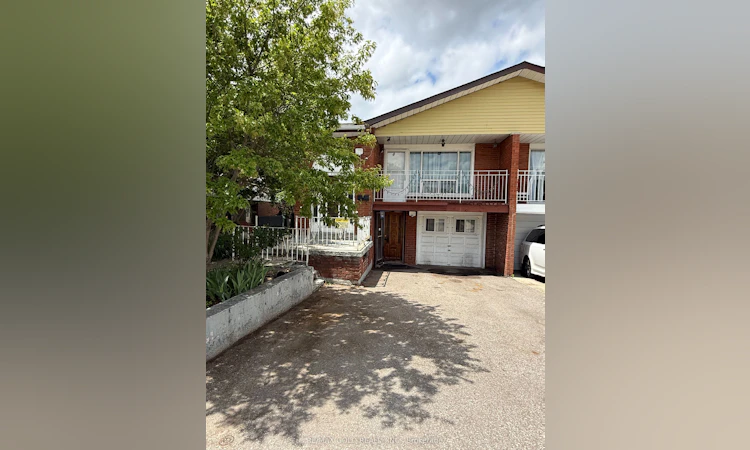 3777 Keenan Crescent