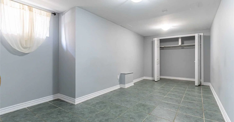 Basement-17 Manitou Crescent, Brampton, ON, L6S 2Z6 - 3