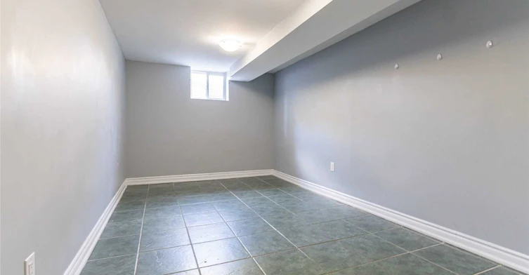 Basement-17 Manitou Crescent, Brampton, ON, L6S 2Z6 - 5