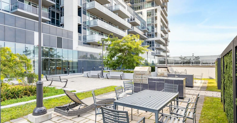 1606-2093 Fairview Street, Burlington, ON, L7R 0E6 - 24