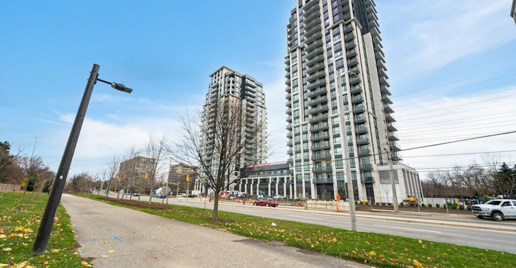 1704-202 Burnhamthorpe Road E, Mississauga, ON, L5A 0B2 - 30