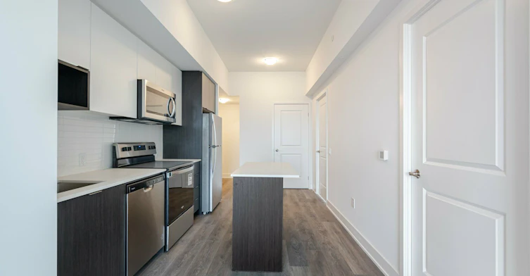 1704-202 Burnhamthorpe Road E, Mississauga, ON, L5A 0B2 - 8
