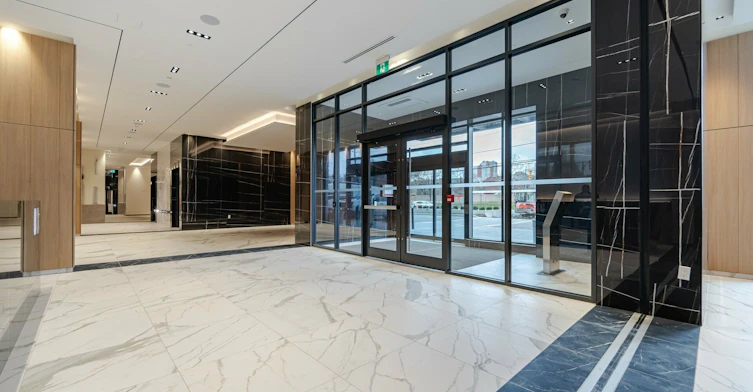 1704-202 Burnhamthorpe Road E, Mississauga, ON, L5A 0B2 - 3