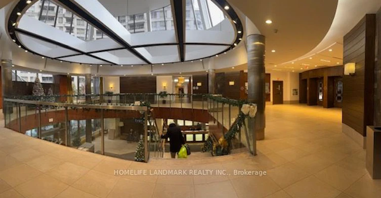 119-3888 Duke Of York Boulevard, Mississauga, ON, L5B 4P5