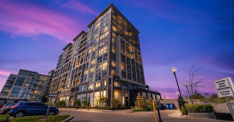 1112-1050 Main Street E, Milton, ON, L9T 9M3