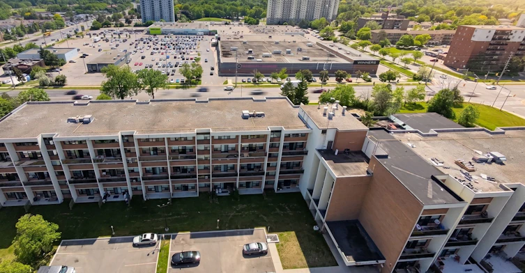 201-1050 Stainton Drive, Mississauga, ON, L5C 2T8 - 20