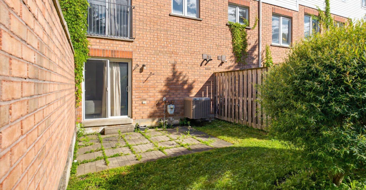 31-3030 Breakwater Court, Mississauga, ON, L5B 4N8 - 23