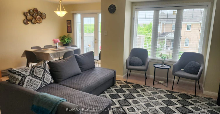 221 Slingsby Landing, Milton, ON, L9T 8N5 - 3