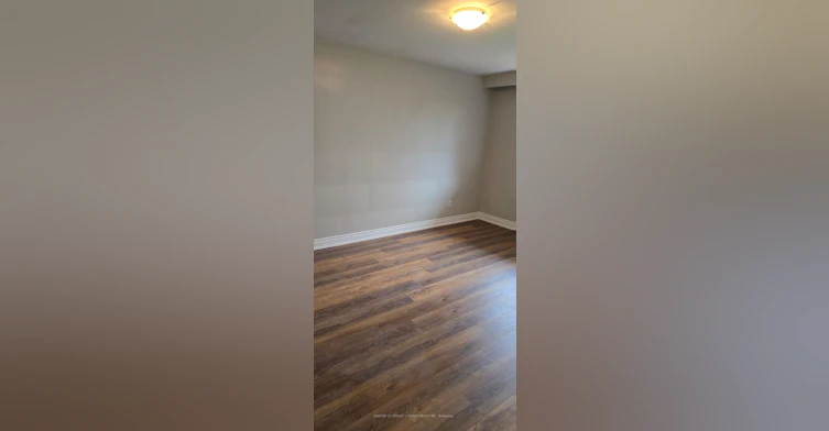 1145 Shadeland Drive, Mississauga, ON, L5C 1P2 - 7