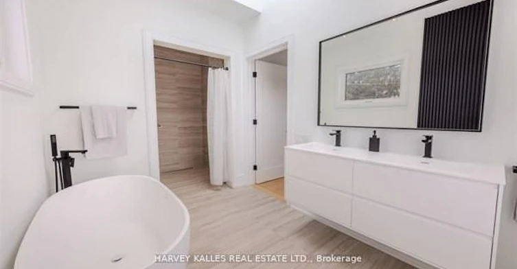 3279 Lakeshore Road, Burlington, ON, L7N 1A7 - 31