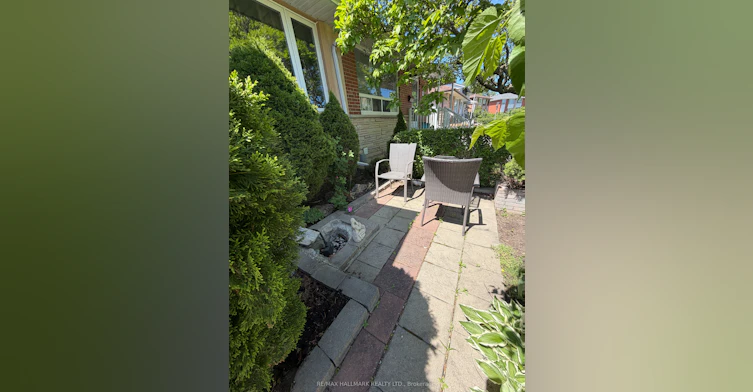 Main-24 Clarion Road, Toronto, ON, M9R 3Y5 - 11