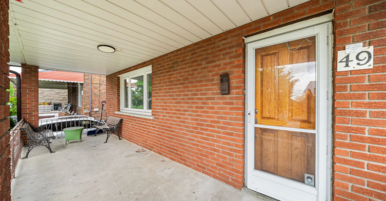 Main-49 Fairbank Avenue, Toronto, ON, M6E 3Y6 - 4
