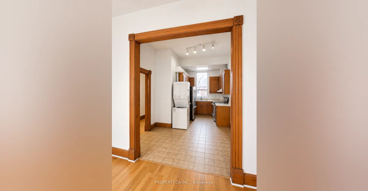 1462 Queen Street W, Toronto, ON, M6K 1M2 - 6