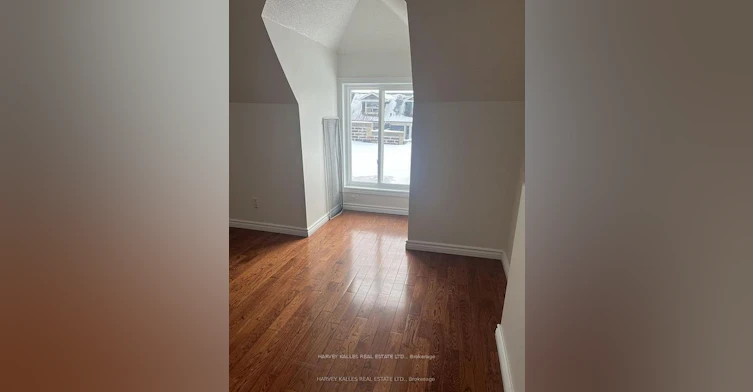 Upper-916 Bloor Street W, Toronto, ON, M6H 1L1 - 15
