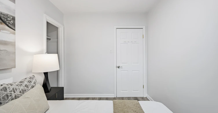 6 Bonnyview Drive, Toronto, ON, M8Y 3G6 - 23