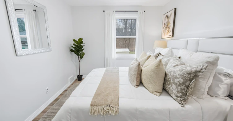 6 Bonnyview Drive, Toronto, ON, M8Y 3G6 - 18