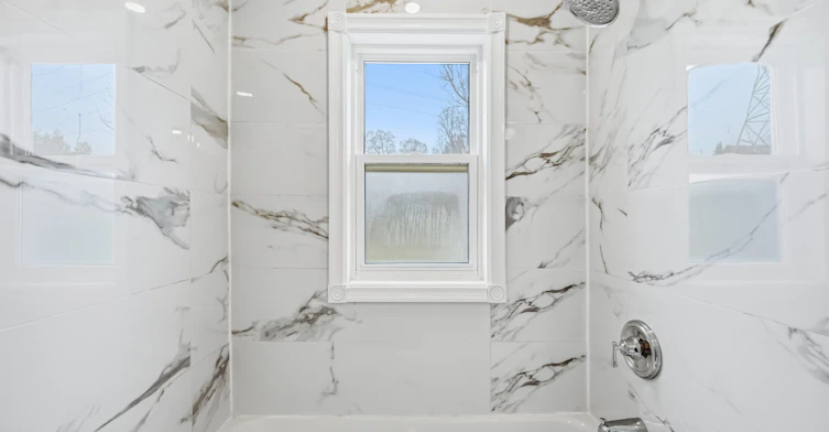 Upper-6 Bonnyview Drive, Toronto, ON, M8Y 3G6 - 25
