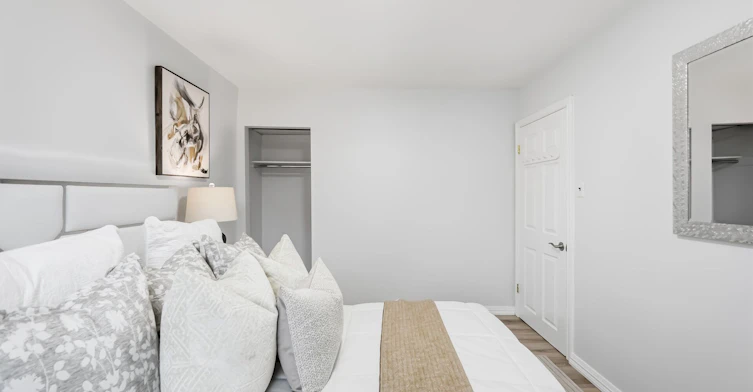 Upper-6 Bonnyview Drive, Toronto, ON, M8Y 3G6 - 19