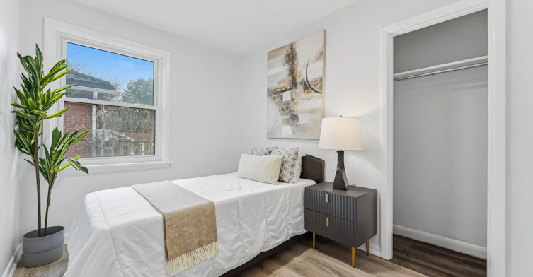 Upper-6 Bonnyview Drive, Toronto, ON, M8Y 3G6 - 22