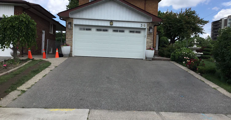 36 Caverley Drive, Toronto, ON, M9R 2L8