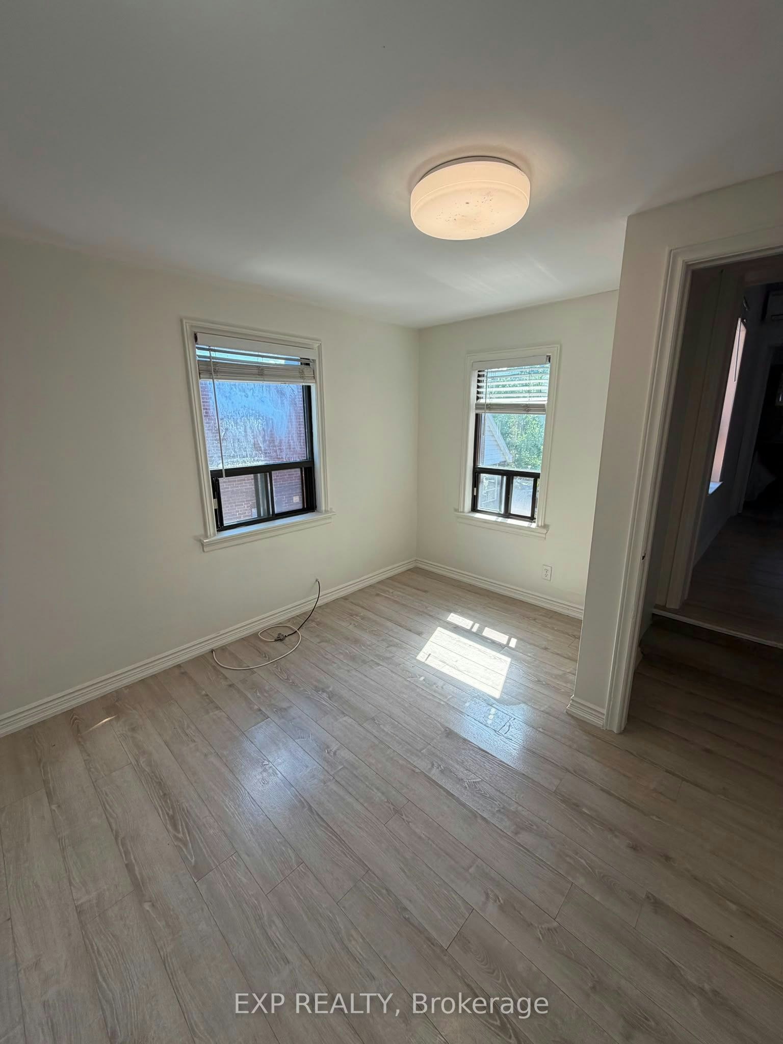 4-677 Durie Street, Toronto, ON, M6S 3H4 - 10