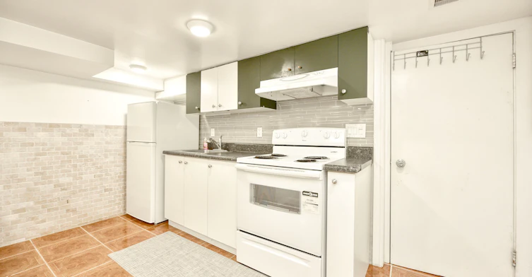 Basement-433 Symington Avenue, Toronto, ON, M6N 2W4 - 3