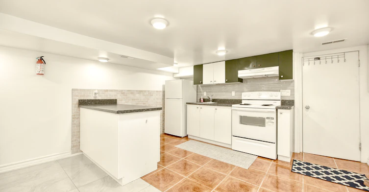Basement-433 Symington Avenue, Toronto, ON, M6N 2W4 - 4