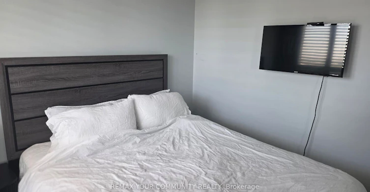 3903-4065 Confederation Parkway, Mississauga, ON, L5B 0L4 - 10
