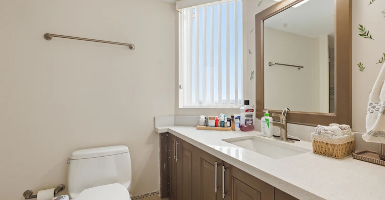 #1803-550 Webb Drive, Mississauga, ON, L5B 3Y4 - 18