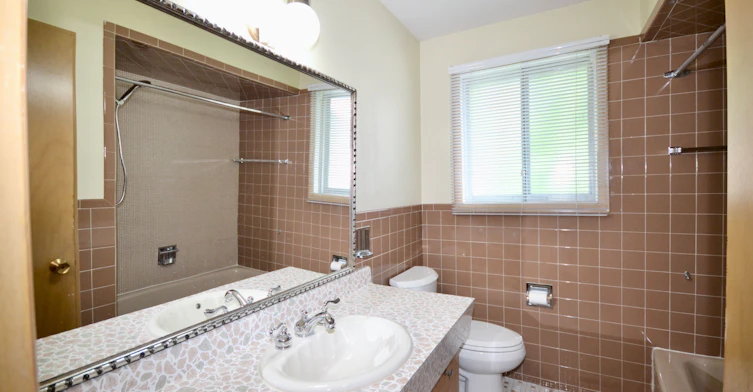 42 Culford Road, Toronto, ON, M6M 4J7 - 17