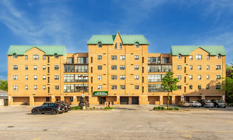 505-200 Broadway Avenue
