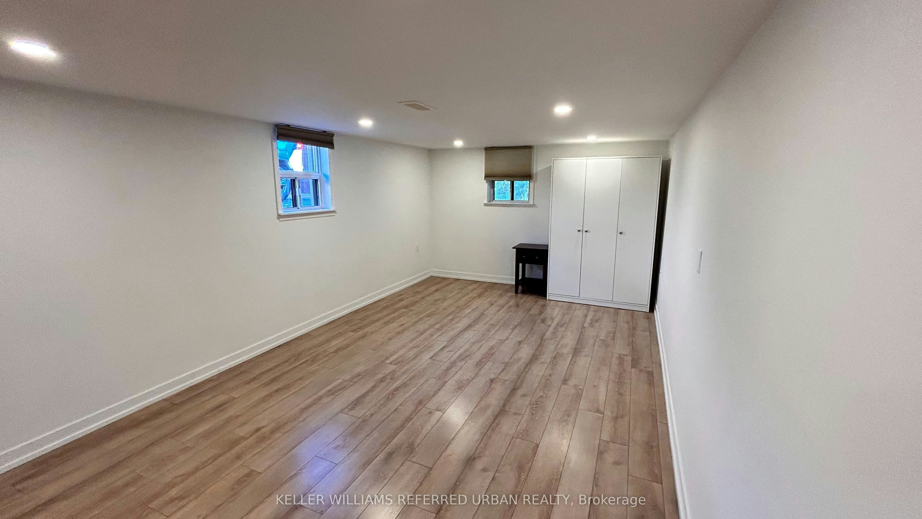 Lower-7 Ashmore Avenue, Toronto, ON, M8Z 4C5 - 2