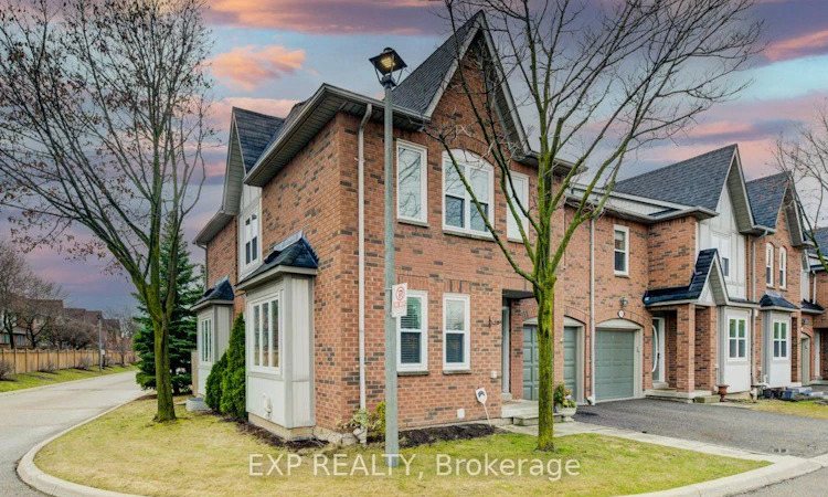 57B-5865 Dalebrook Crescent