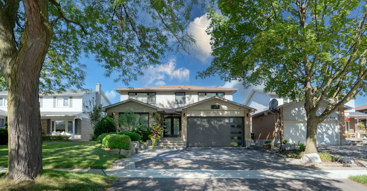 2545 Evelyn Court, Mississauga, ON, L5A 3V1 - 2