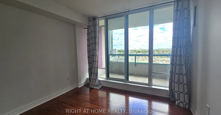 914-550 Webb Drive, Mississauga, ON, L5B 3Y4 - 29