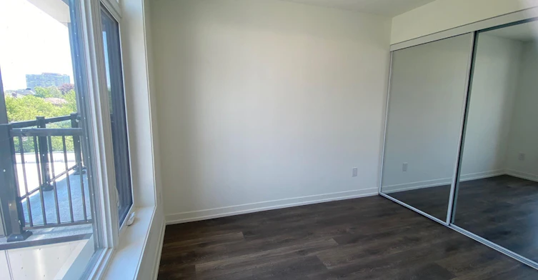 411-135 Cannon Jackson Drive, Toronto, ON, M6M 0E1 - 10