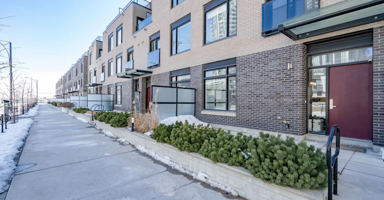 5-4030 Parkside Village Drive, Mississauga, ON, L5B 0K2 - 3