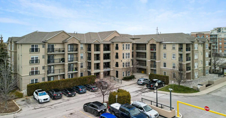 106-2055 Appleby Line, Burlington, ON, L7L 7H1