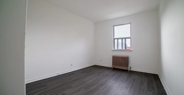 303-2519 Lake Shore Boulevard W, Toronto, ON, M8V 1E3 - 11