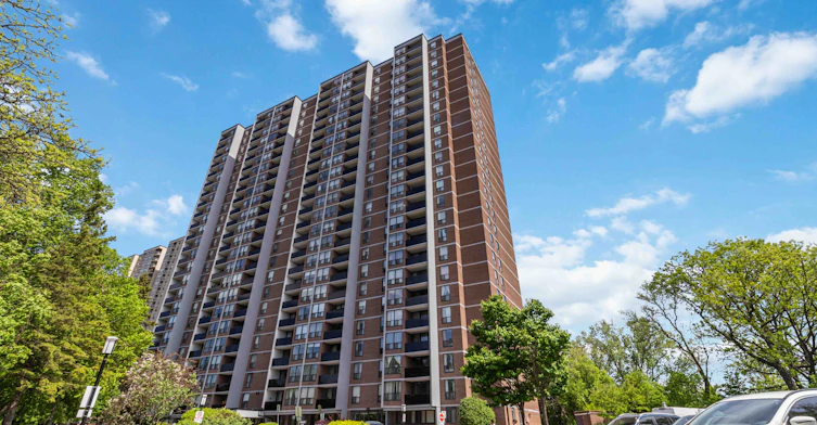 1403-85 Emmett Avenue, Toronto, ON, M6M 5A2