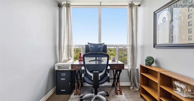 1403-85 Emmett Avenue, Toronto, ON, M6M 5A2 - 14