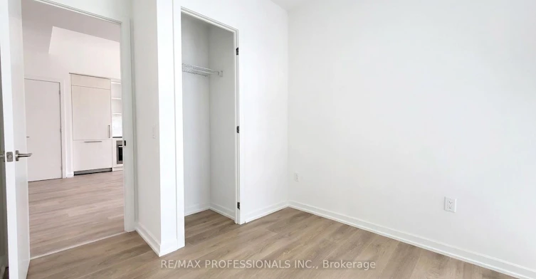 504-10 Graphophone Grove, Toronto, ON, M6H 0E5 - 11