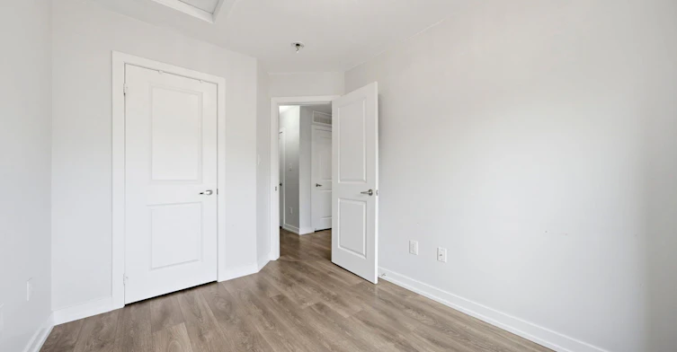 235-2355 Sheppard Avenue W, Toronto, ON, M9M 1M3 - 22