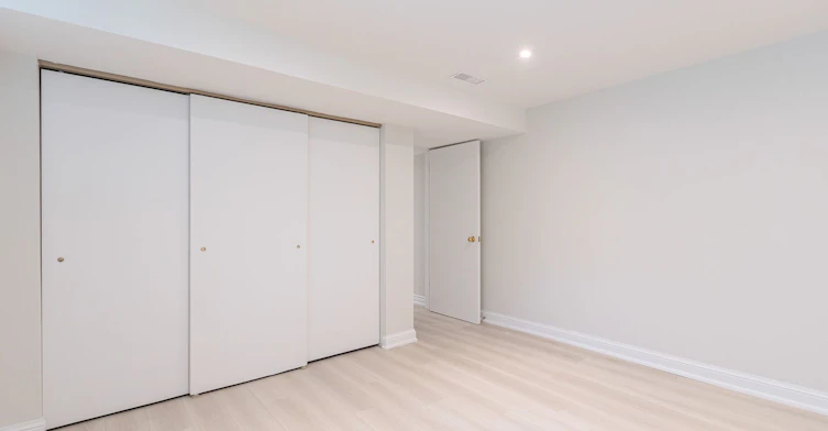 14 Canerouth Drive, Toronto, ON, M9C 3R5 - 25