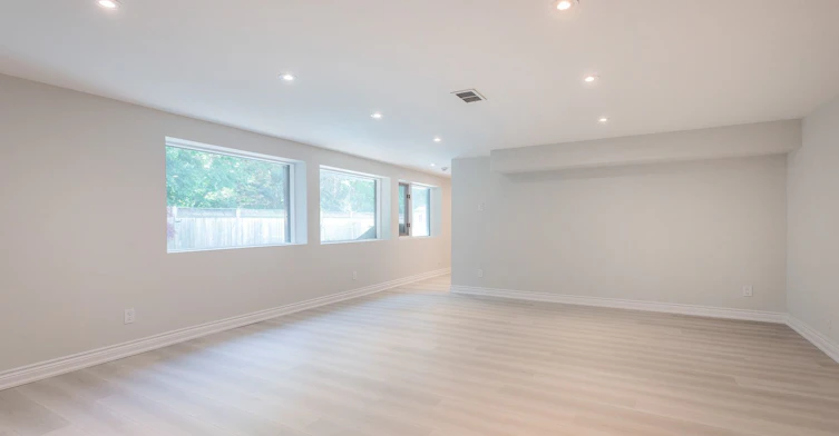 14 Canerouth Drive, Toronto, ON, M9C 3R5 - 13