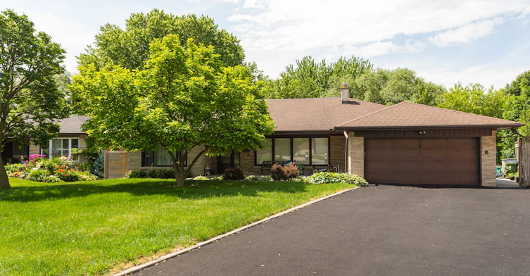 14 Canerouth Drive, Toronto, ON, M9C 3R5 - 32