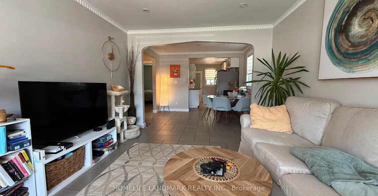 78 Yorkview Drive, Toronto, ON, M8Z 2G2 - 5