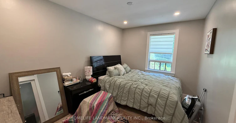 78 Yorkview Drive, Toronto, ON, M8Z 2G2 - 11